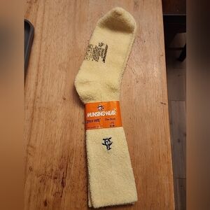 Vintage Munsingwear Grand Slam The Bird Socks Size 10-13 Yellow
